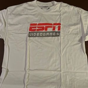 COPY - ESPN Video Games shirt. Xl.